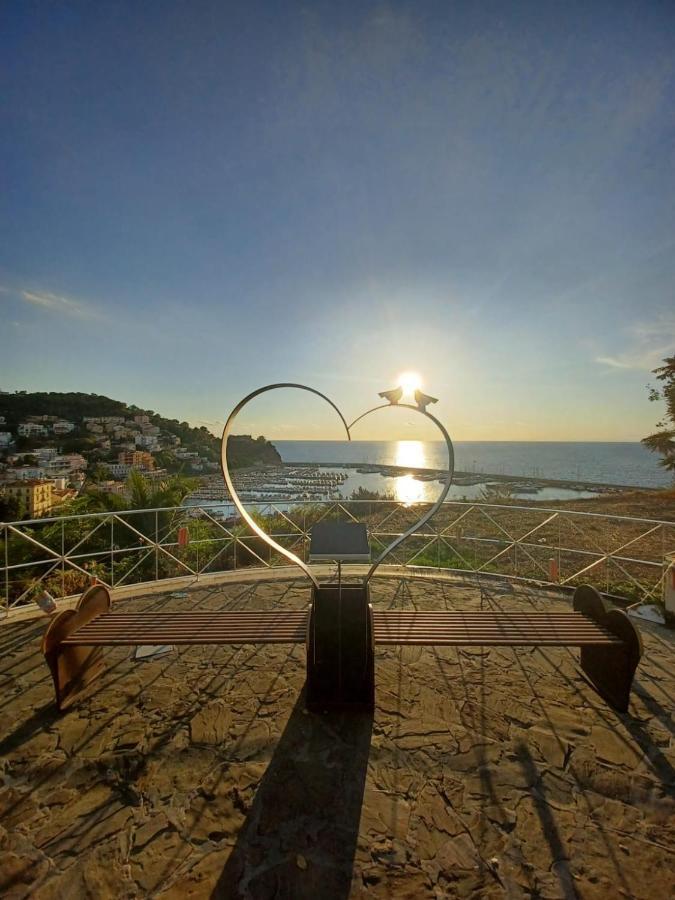 M & M Hotel Agropoli Eksteriør billede